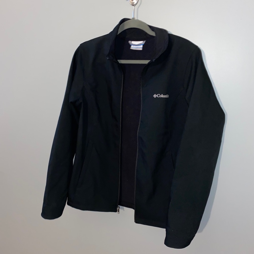 COLUMBIA LIGHT WEIGHT LONG SLEEVE COAT